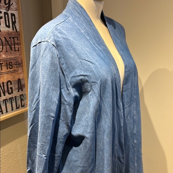 Blue Boxy 3/4 Sleeve  cardigan with Cuffed Neckline Jess and jane - Picture 7 of 16